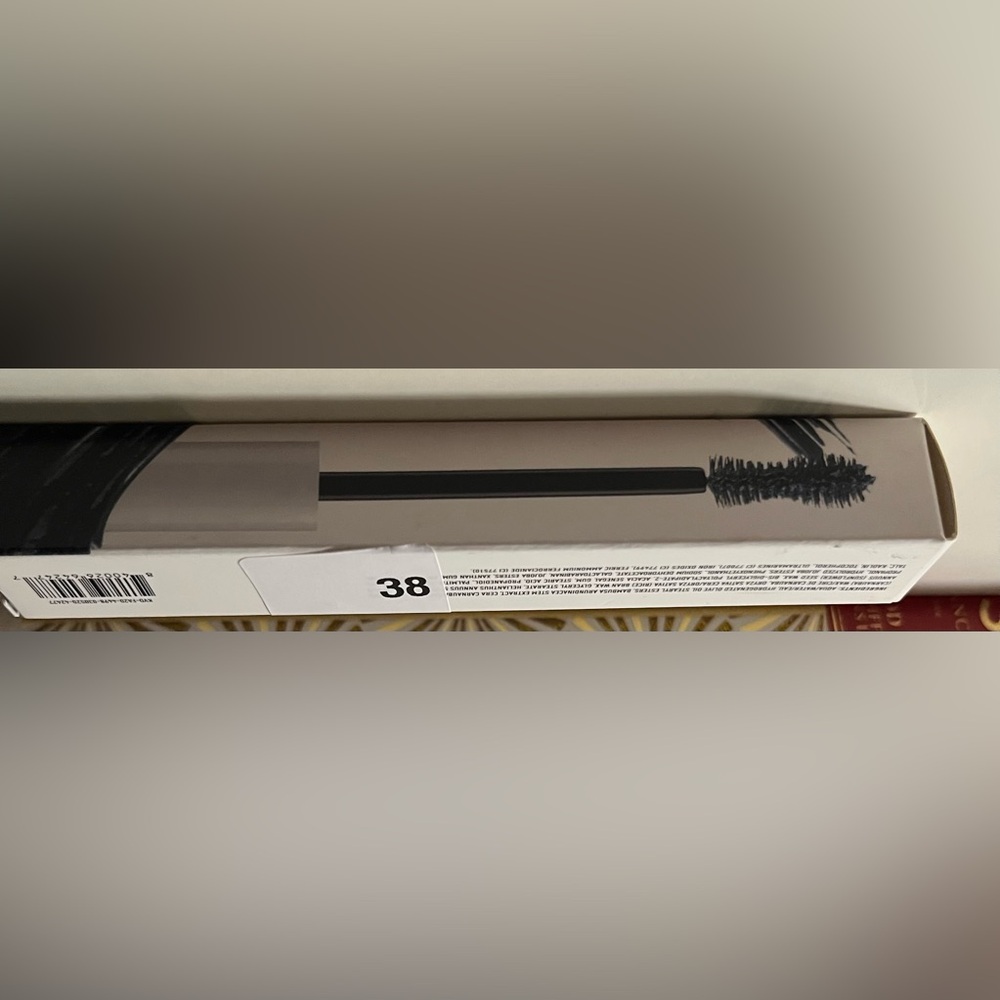 Kat Von D Epic Curl Lash Primer - Blue - Picture 4 of 5